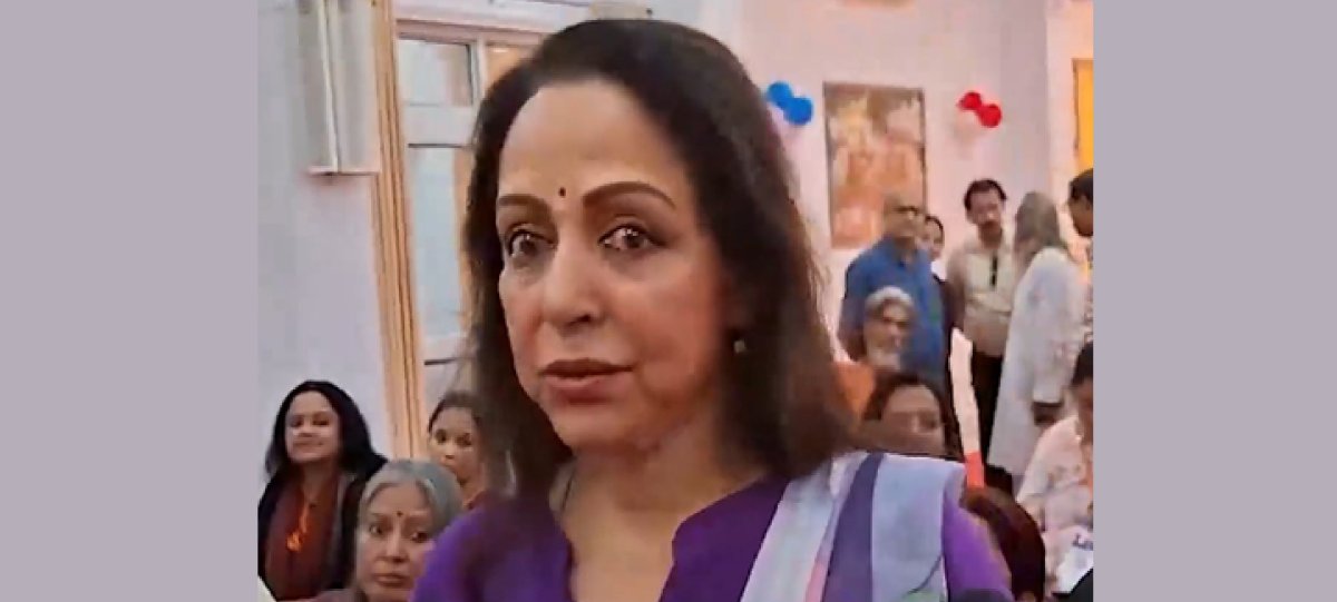 हेमा मालिनी ने 'हनुमान अंश' को बताया हनुमानजी का आशीर्वाद, बोलीं-'आम लड़की ने बनाई ऐसी फिल्म, मैं भी देखना चाहती हूं'