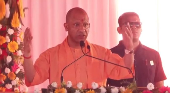 Meerut News : मुख्यमंत्री योगी बोले- मेरठ की क्रांति धरा को कोई अपमानित नहीं कर सकता