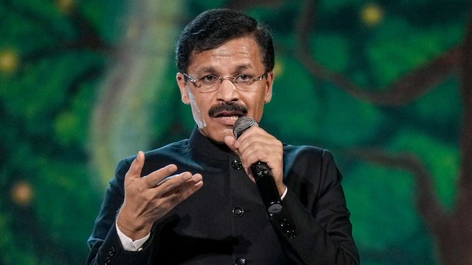 अस्पतालों में IV सेट और सीरिंज पर 2,841% तक का भारी मुनाफा; महाराष्ट्र FDA कमिश्नर तुकाराम मुंढे के सर्वे में बड़ा खुलासा 