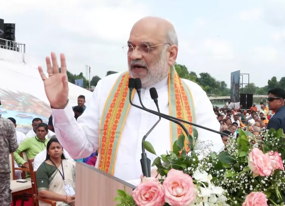 प्रधानमंत्री के जन्मदिन पर वडनगर पहुंचे अमित शाह, कहा-पीएम मोदी के जीवन का क्षण-क्षण राष्ट्र को समर्पित