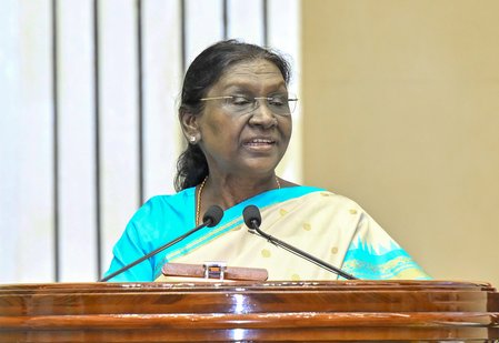 भारतीय महिला टीम के 8वीं बार एशिया कप जीतने पर राष्ट्रपति द्रौपदी मुर्मु और पीएम नरेंद्र मोदी ने दी बधाई