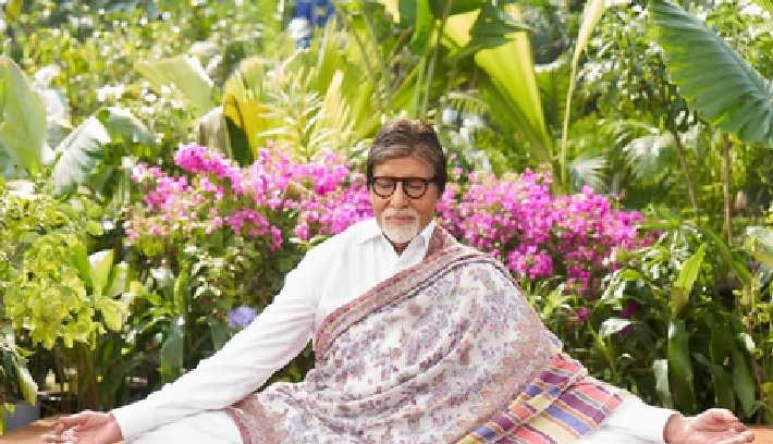 अमिताभ बच्चन ने बताया जिंदगी में प्रार्थना का महत्व, कहा-एक प्रयास भी दूर कर सकता है मुश्किलें   