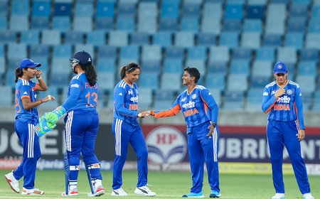 भारत ने रिकॉर्ड 8वीं बार जीता विमेंस एशिया कप का खिताब; मोहसिन नकवी से नहीं ली ट्रॉफी 