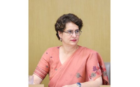 प्रियंका गांधी के नाम पर पर ठगी की कोशिश, कार्यालय ने जारी किया स्कैम अलर्ट