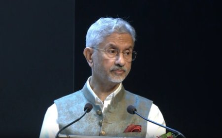 'वैश्विक चुनौतियों पर अब आत्मविश्वास से अपना पक्ष रख रहा है भारत'; ICWA की सिल्वर जुबली पर विदेश मंत्री डॉ. एस. जयशंकर का संबोधन  