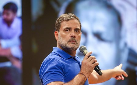 इंदौर की छात्रा के सवाल को लेकर राहुल गांधी ने केंद्र सरकार से मांगा जवाब 