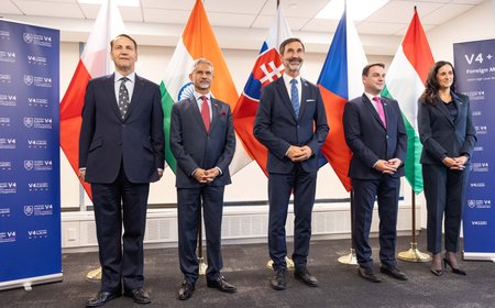 V4+India Meeting: विदेश मंत्री डॉ. एस. जयशंकर और विसेग्राड-4 देशों की पहली ऐतिहासिक बैठक 