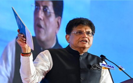 रूसी तेल खरीदारों पर प्रतिबंध लगाने वाले नए अमेरिकी कानून का अध्ययन कर रहा भारत: पीयूष गोयल