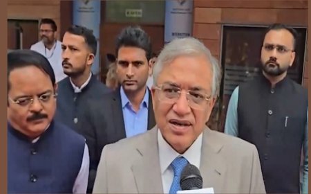 18 वर्ष की आयु पूरी कर चुके हर भारतीय नागरिक को मतदाता सूची में शामिल करना चुनाव आयोग का लक्ष्य: ज्ञानेश कुमार