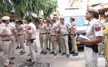 Delhi News : सत्य निकेतन हादसे के बाद ट्रैफिक पुलिस ने जारी की एडवाइजरी, इन रास्तों से बचें