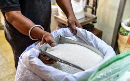 दशहरा और दिवाली के दौरान चीनी की कीमतें नियंत्रण रखने के लिए सरकार प्रतिबद्ध : आईएसएमए
