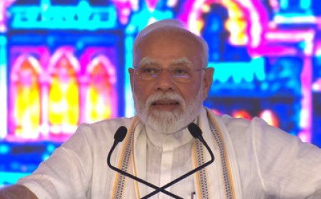 पीएम मोदी ने वडोदरा में ₹35,000 करोड़ से अधिक की विकास परियोजनाओं का किया शिलान्यास और लोकार्पण