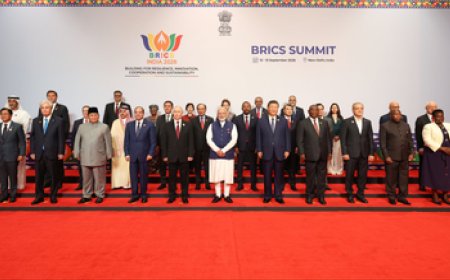 ब्र‍िक्‍स सम्मेलन: प्रधानमंत्री मोदी ने ब्र‍िक्‍स सदस्‍यों के साथ खिंचवाई फैमिली फोटो