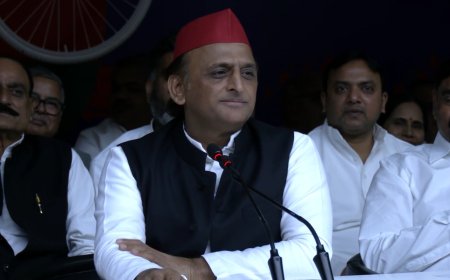 अखिलेश यादव का चुनावी ऐलान : सत्ता में आए तो पुरानी पेंशन बहाल, शिक्षामित्रों को शिक्षक बनाने का वादा  