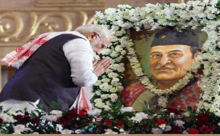 डॉ. भूपेन हजारिका की 100वीं जयंती पर पीएम मोदी और गृह मंत्री अमित शाह समेत कई नेताओं ने दी श्रद्धांजलि 