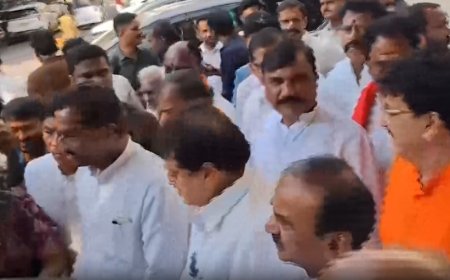 तेलंगाना सचिवालय के बाहर प्रदर्शन के दौरान भाजपा प्रदेश अध्यक्ष रामचंदर राव हिरासत में लिए गए
