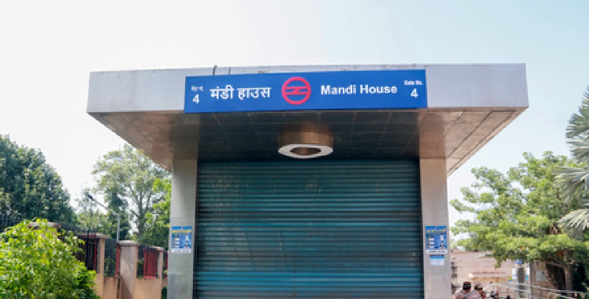 दिल्ली में प्रदर्शन से पहले मेट्रो पूरी तरह बंद करने पर सुप्रीम कोर्ट की रोक