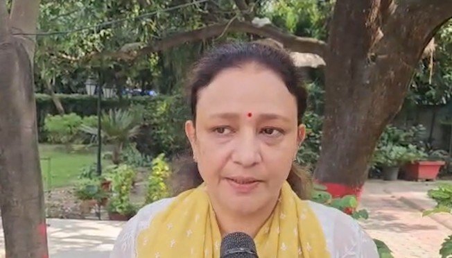 हर राजनीतिक दल और संगठन को शांतिपूर्ण प्रदर्शन करने का अधिकारः आराधना मिश्रा