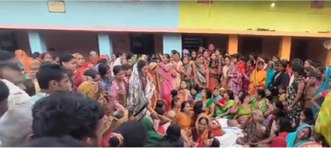 बिहार : जर्जर नाव, मासूमों की मौत और मातम में डूबा गांव, दशहरा की खुशियां छीन ले गया वैशाली हादसा