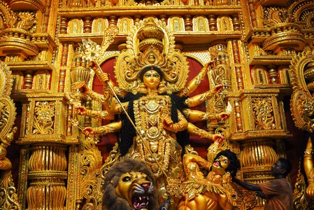 कब से शुरू हो रहे हैं शारदीय नवरात्र? जानिए कलश स्थापना का सबसे शुभ मुहूर्त  