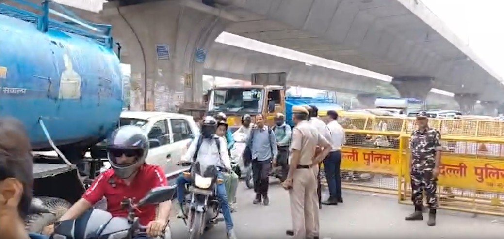 सीजेपी प्रदर्शन को लेकर फरीदाबाद में सुरक्षा के कड़े इंतजाम, रेलवे स्टेशन पर भारी पुलिस बल तैनात