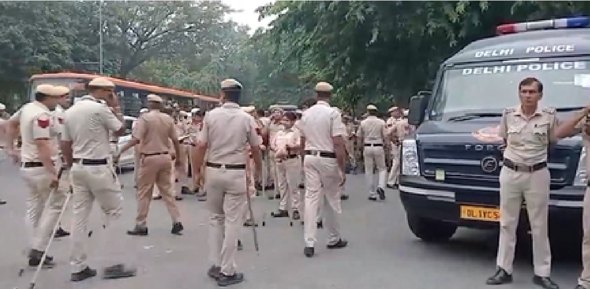 दिल्ली में सीजेपी के प्रदर्शन से पहले सुरक्षा के कड़े इंतजाम, 45 मेट्रो स्टेशन बंद