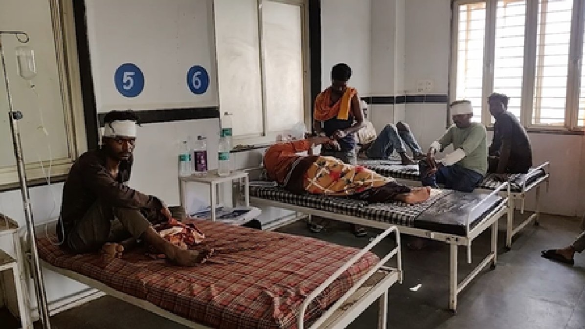 छतरपुर में बड़ा हादसा: बस का ब्रेक फेल, कूदने से एक की मौत और 15 घायल