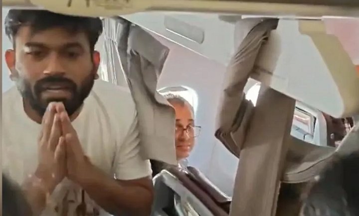Big Breaking News: Delhi पहुंचते ही हिरासत में लिए गए CJP के संस्थापक अभिजीत दिपके, आशुतोष रांका और सौरभ दास भी डिटेन 