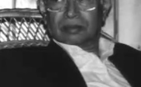 फिल्म निर्माता तपन सिन्हा की जयंती पर सूचना एवं प्रसारण मंत्रालय ने दी श्रद्धांजलि  