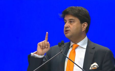 10 साल में 6 करोड़ से 100 करोड़ हुआ ब्रॉडबैंड यूजर बेस, 6जी में दुनिया का नेतृत्व करेगा भारत: सिंधिया