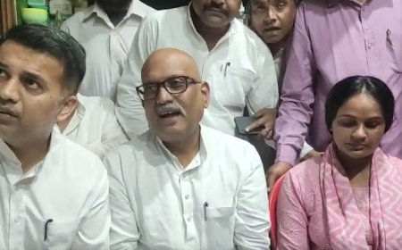 गोरखपुर में जलभराव से हाहाकार, कांग्रेस अध्यक्ष अजय राय ने यूपी सरकार पर साधा निशाना 