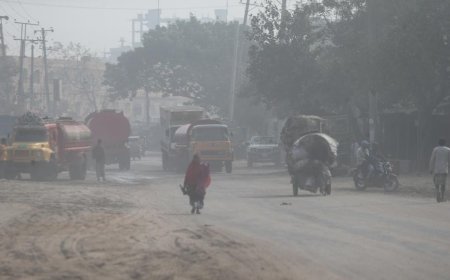 बांग्लादेश: ढाका बना दुनिया का सबसे प्रदूषित शहर, एक्यूआई 300 के पार